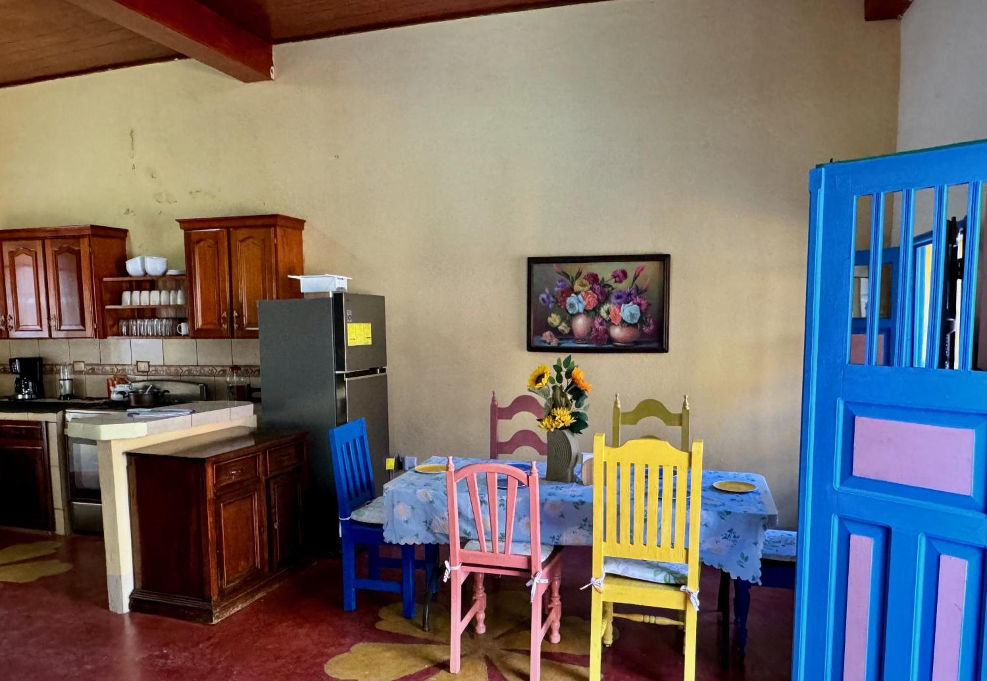 Hostal Los Girasoles By Hostal Inn Flores Exteriér fotografie