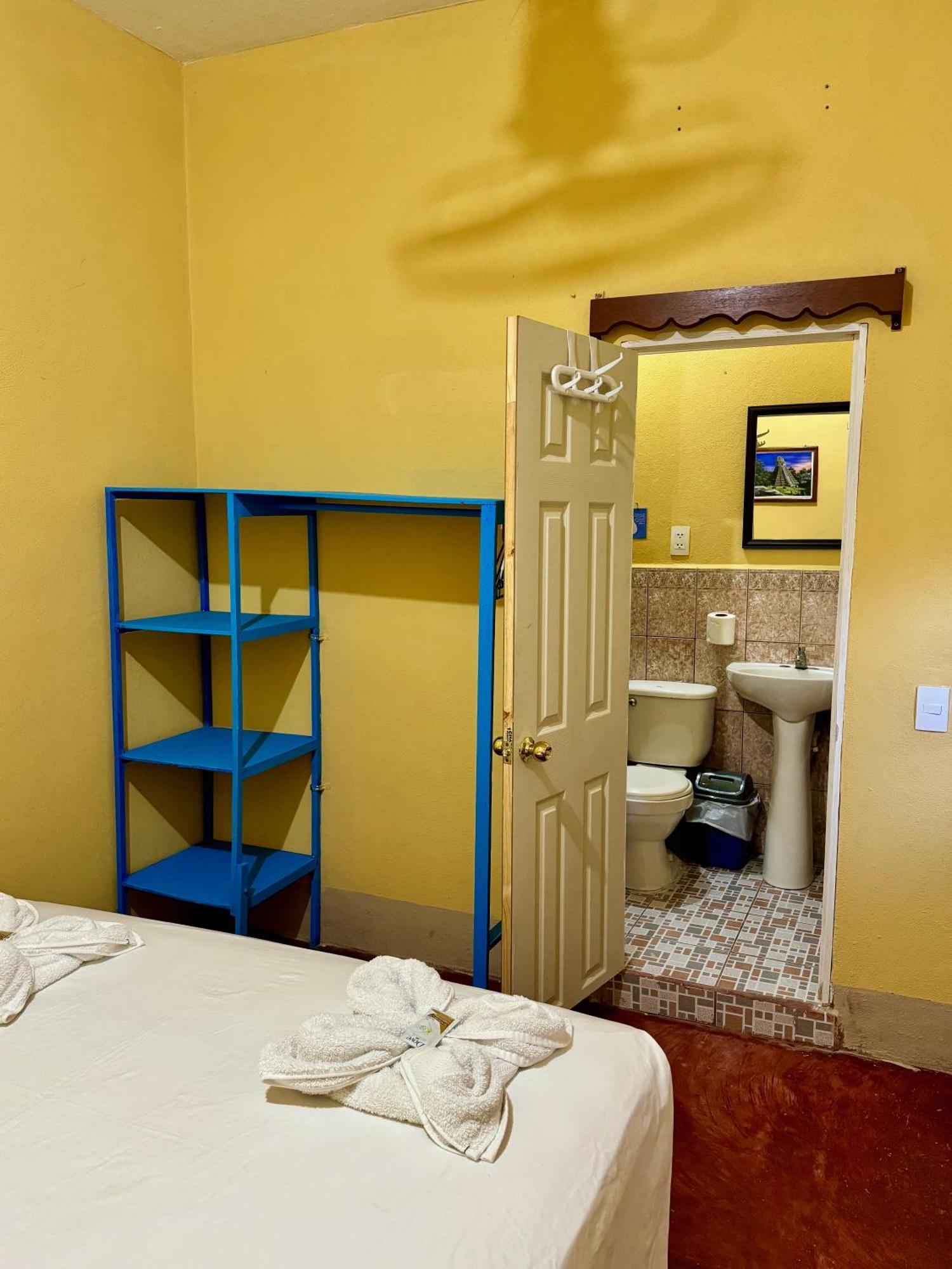 Hostal Los Girasoles By Hostal Inn Flores Exteriér fotografie